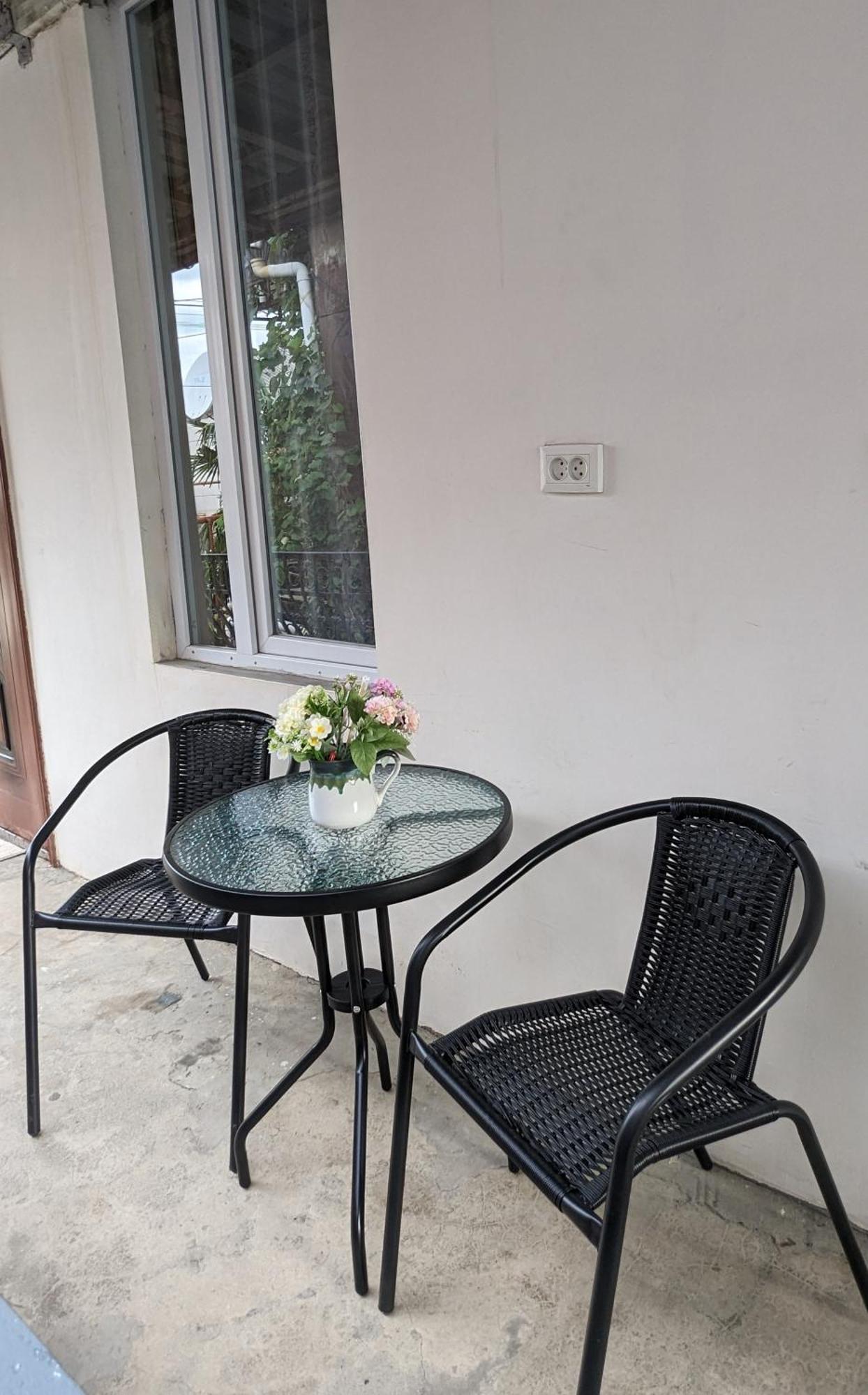 Mano'S Guest House Kobuleti Exterior photo